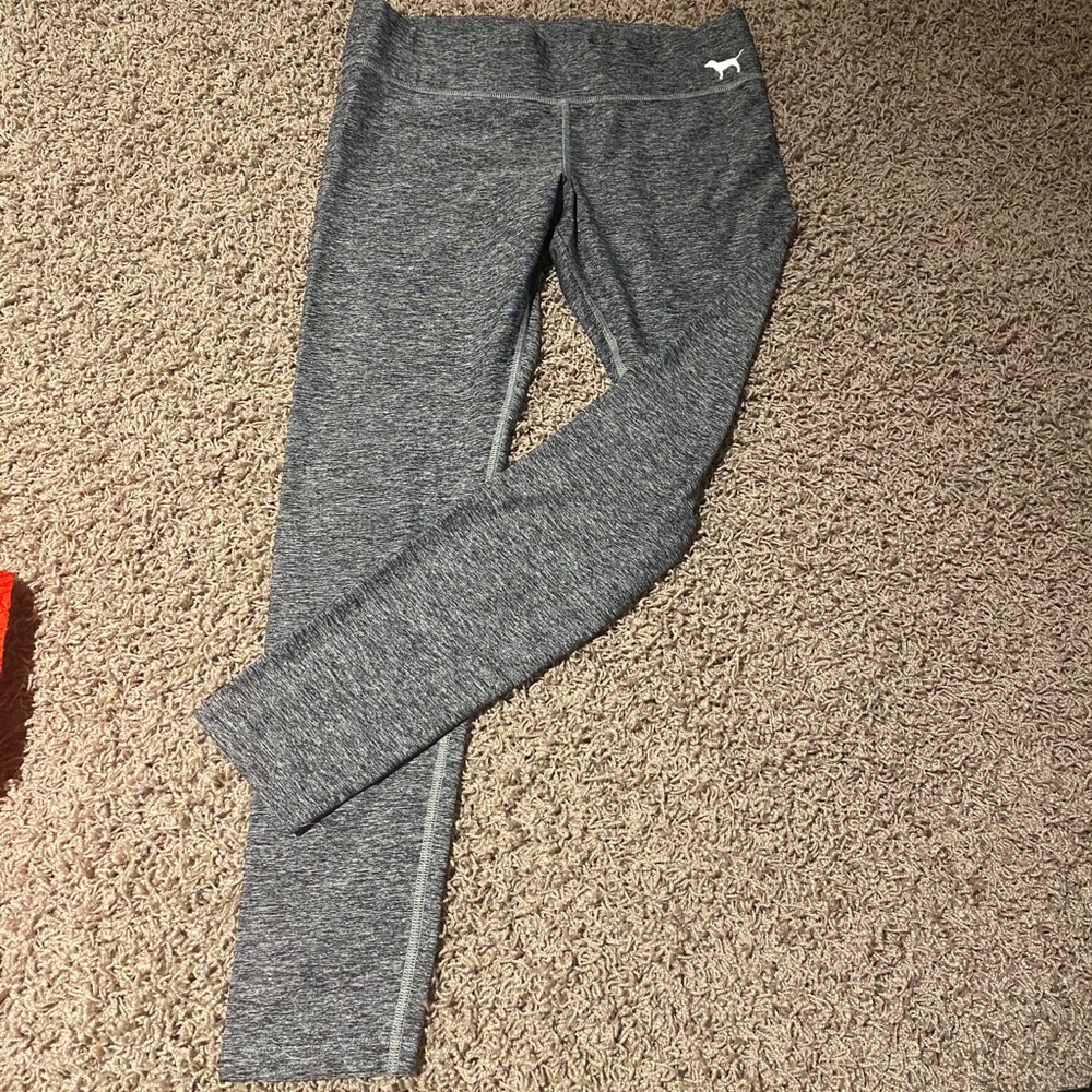 Victoria’s Secret Pink athletic leggings